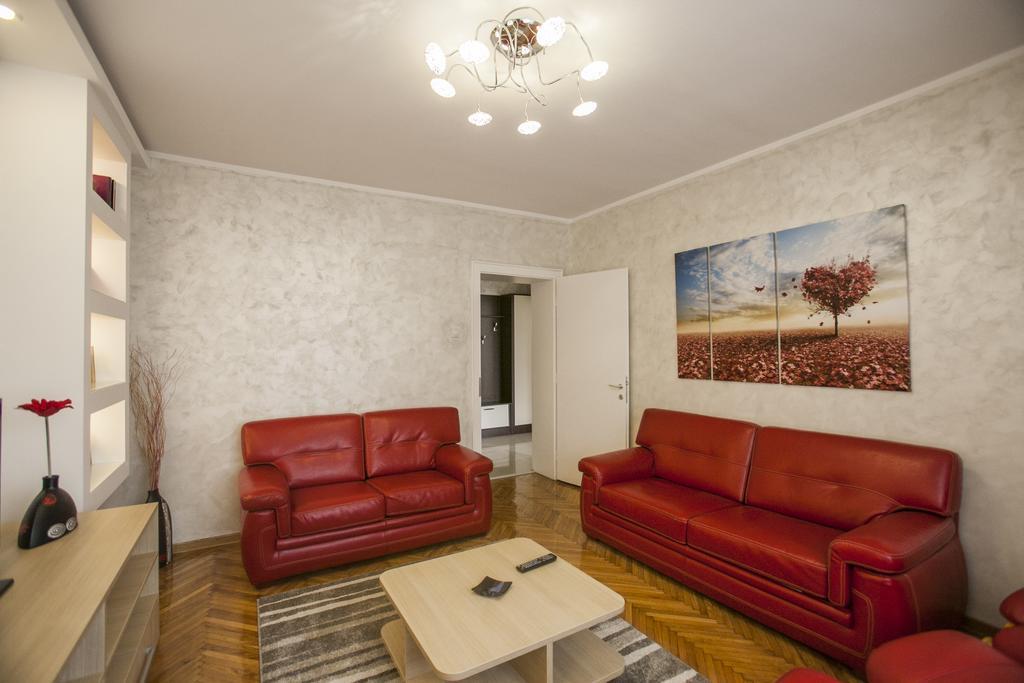 Central Apartment Happy Four Belgrade Exterior photo